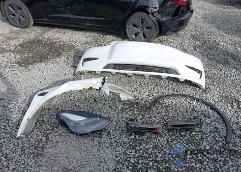 2022 Tesla Model Y Long Range Dual Motor All-Wheel Drive from USA, damaged, VIN 7SAYGAEE6NF516268